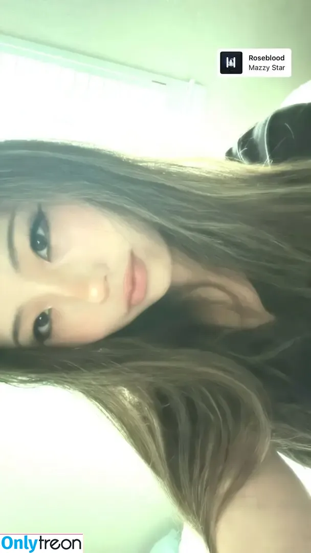 Skyim nude photo #0107 (skyimilk)