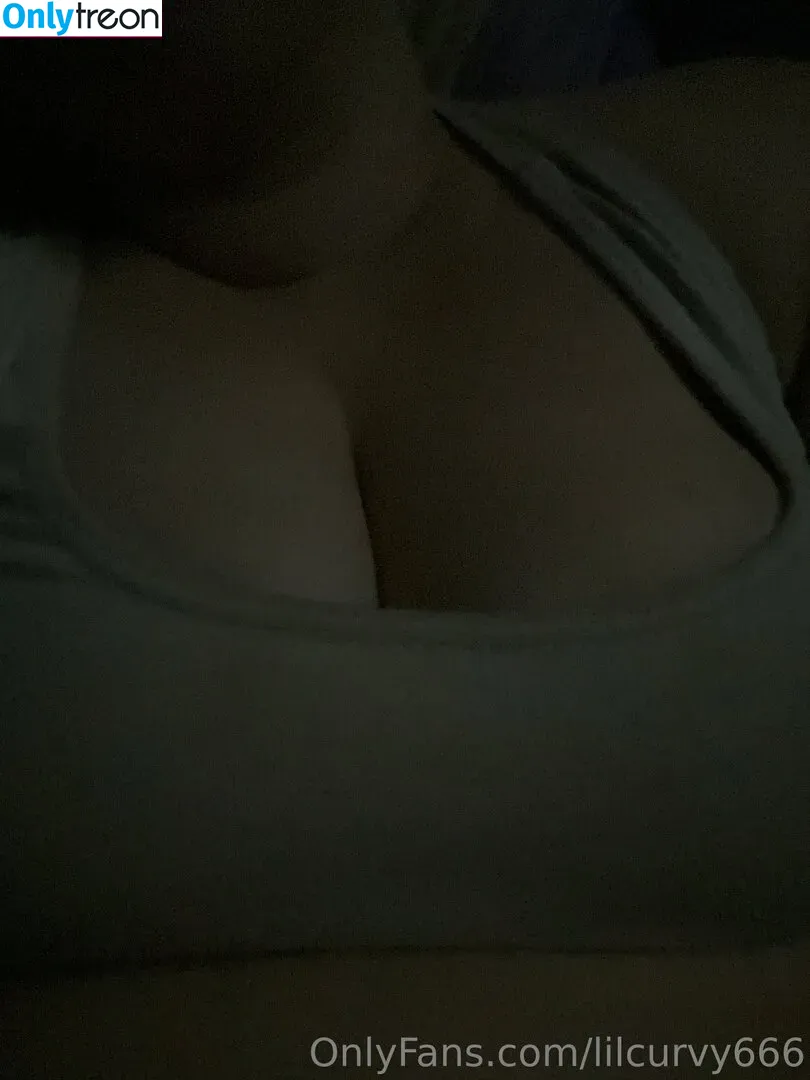 Skylar Rose Zombiez nude photo #0009 (lilcurvy666 / xzombiez666x)