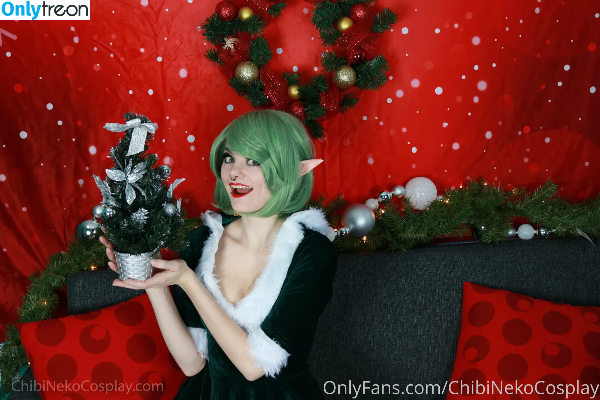 Skylaraynesgray nude photo #0063 (invaderskyla)