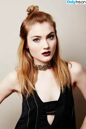 Skyler Samuels / skylersamuels nude photo #0021