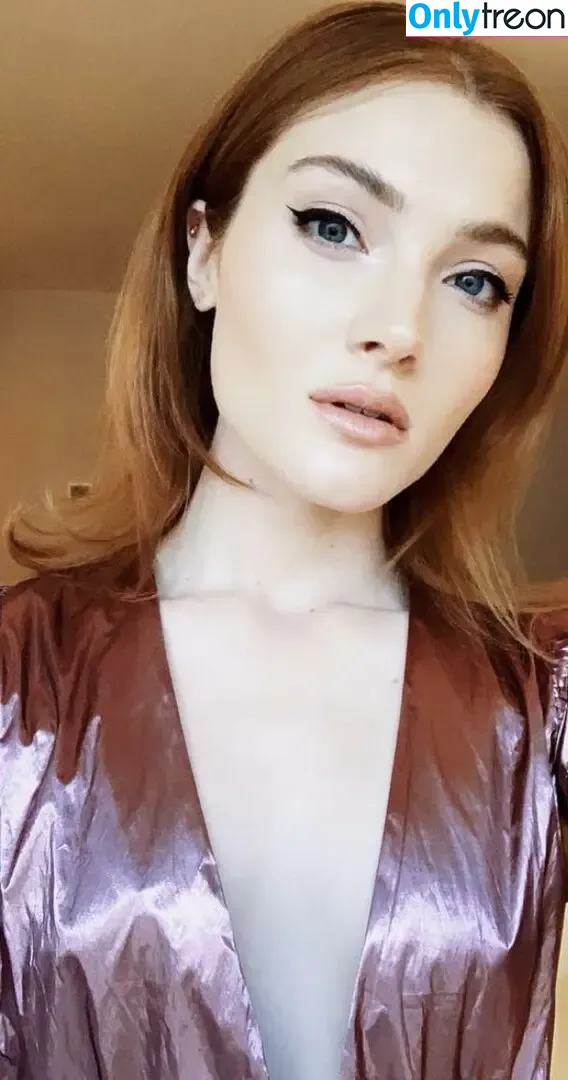 Skyler Samuels nude photo #0014 (skylersamuels)