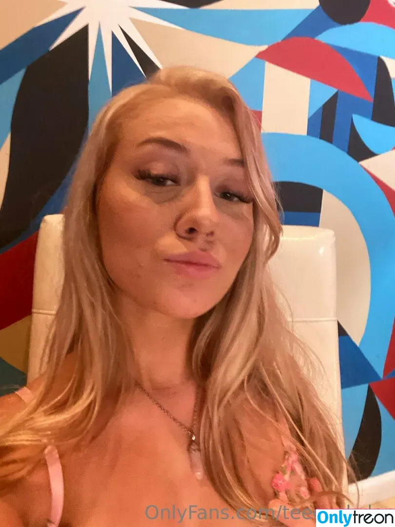 SkylerStormxo голая photo #0167 (SkylerStormxo)