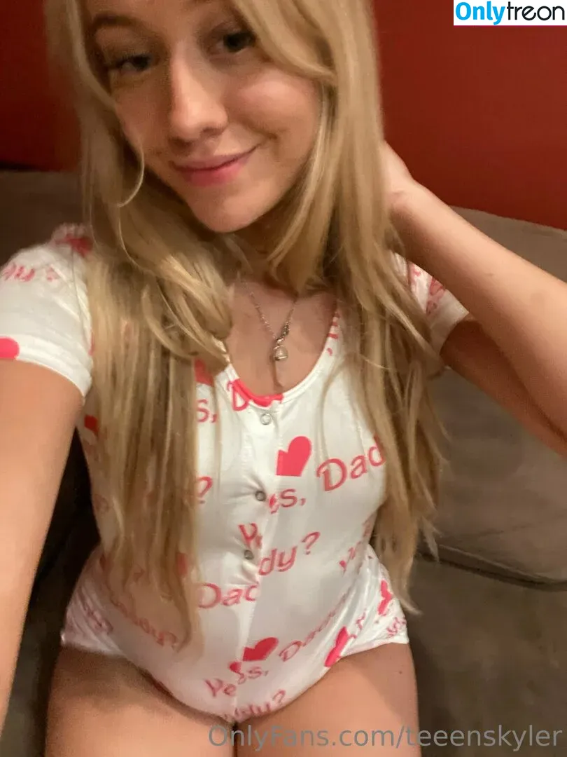 SkylerStormxo голая photo #0189 (SkylerStormxo)