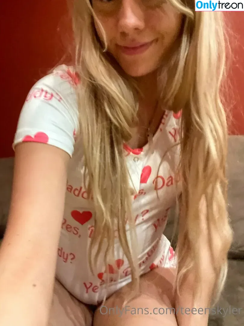 SkylerStormxo nude photo #0199 (SkylerStormxo)
