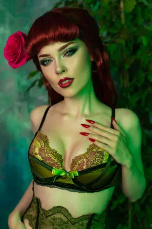Sladkoslava / Ilona Bugaeva / sladkoslavacosplay фото голая #0208