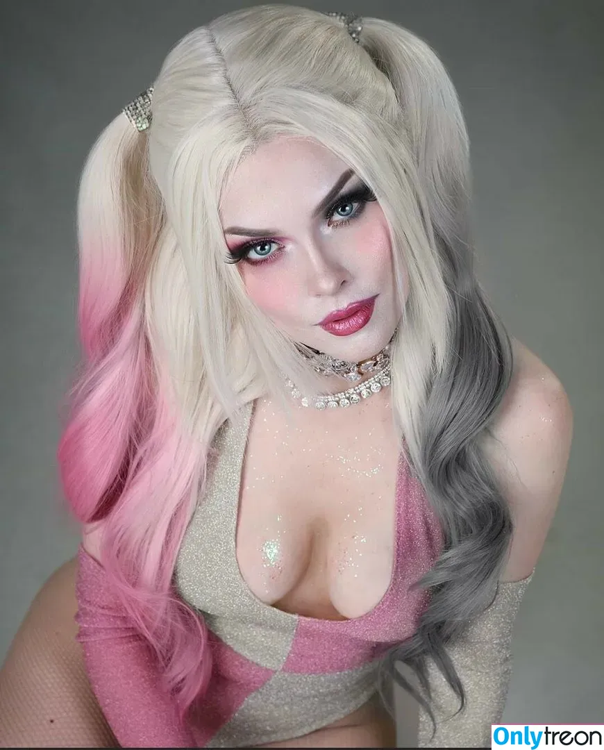 Sladkoslava nude photo #0060 (Ilona Bugaeva / sladkoslavacosplay)