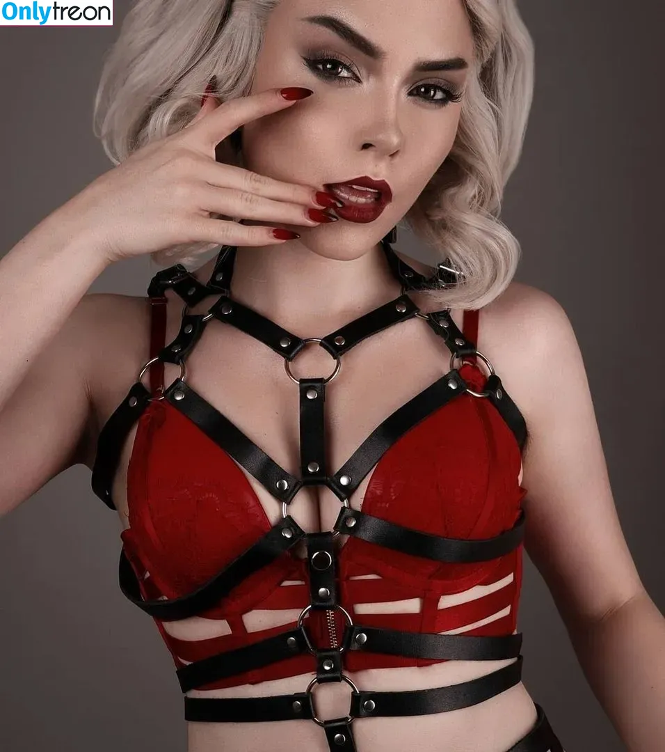 Sladkoslava голая photo #0125 (Ilona Bugaeva / sladkoslavacosplay)