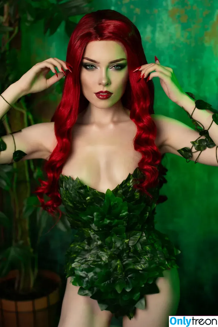 Sladkoslava nude photo #0225 (Ilona Bugaeva / sladkoslavacosplay)