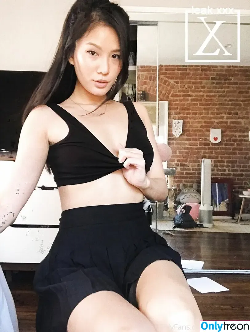 Sleepychew nude photo #0025 (sleepy_chew)