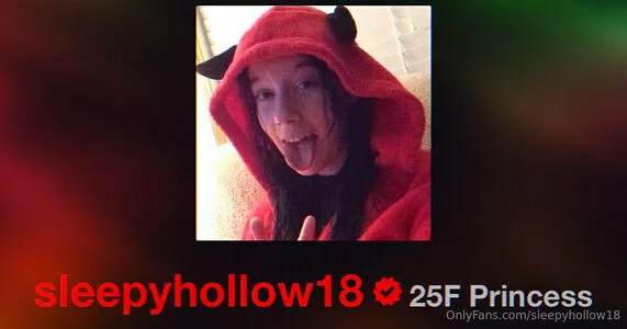 sleepyhollow18 / a7xbaby28 nude photo #0193