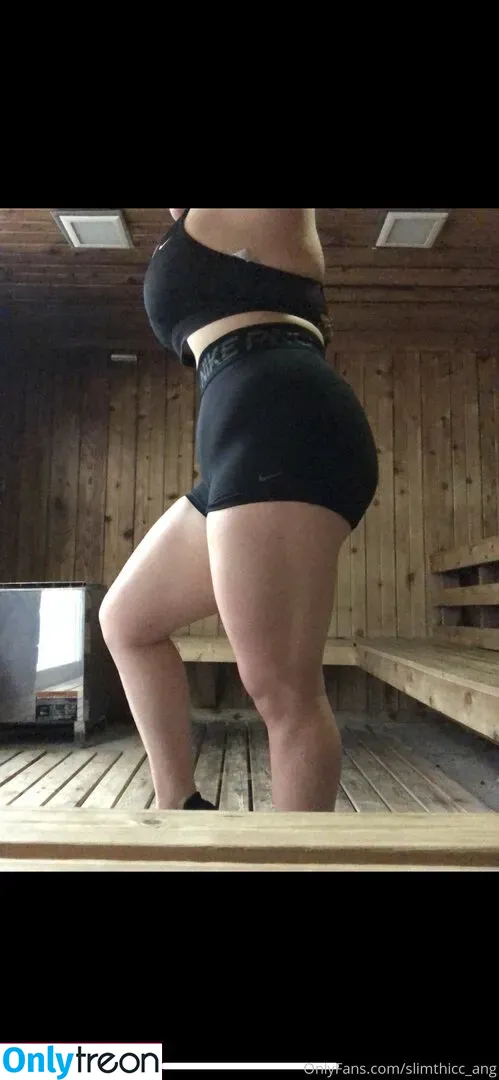 slimthicc_a голая photo #0002 (slimthiccsiss)