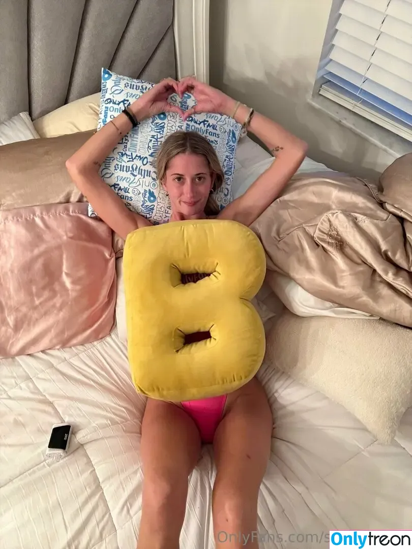Slimthickbri голая photo #0167 (slimbabybrii)