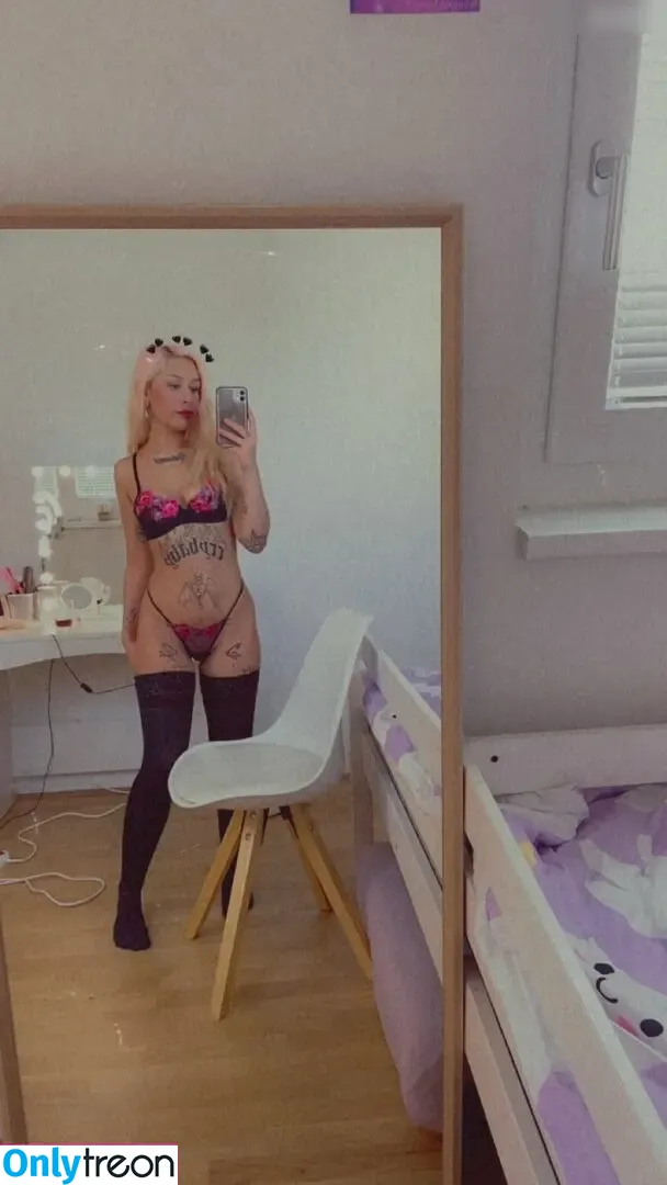 Sloppyxprincesss nude photo #0087 (lillytheefilly)