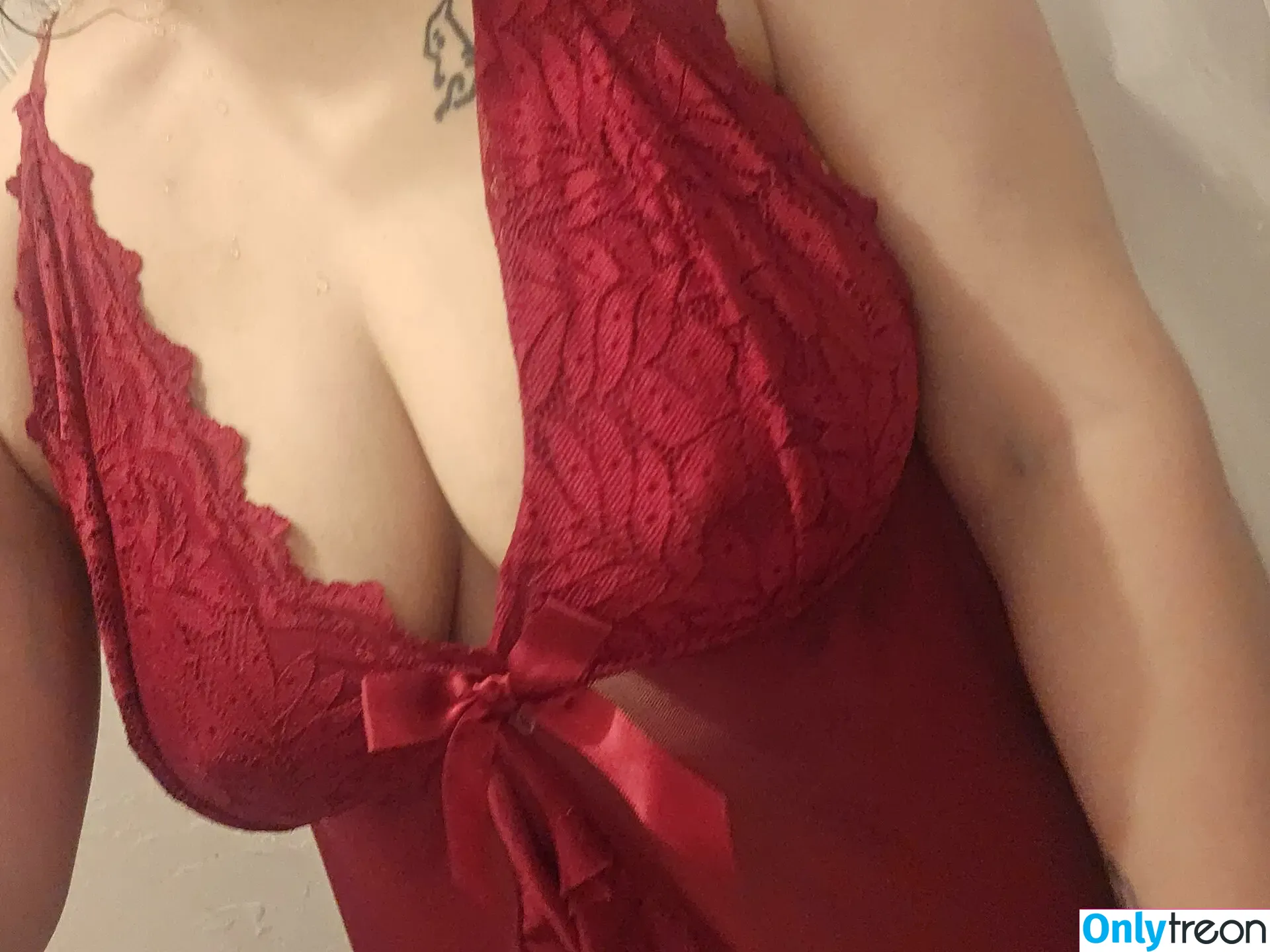 sluttiemilf nude photo #0003 (slutformilf)