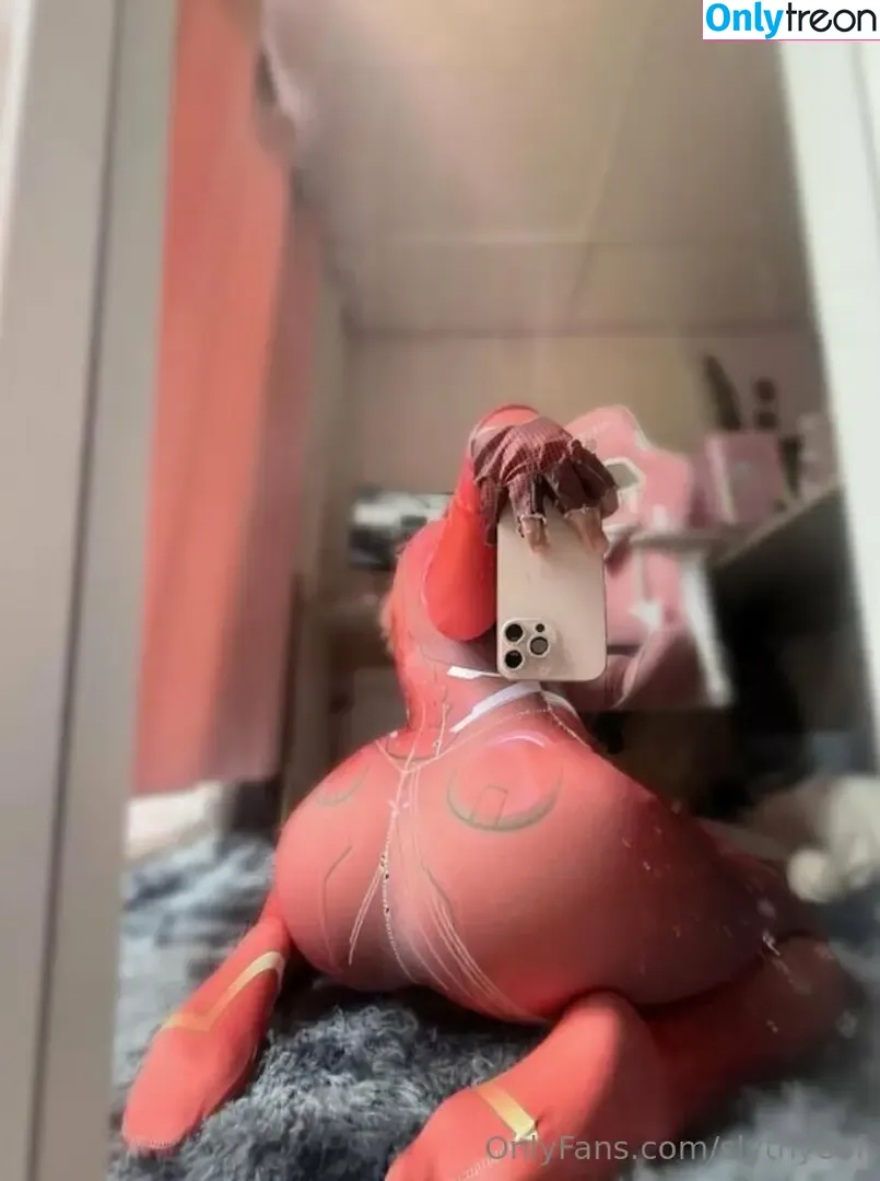 Slythye nude photo #0091 (Slythub / Vampriddle)