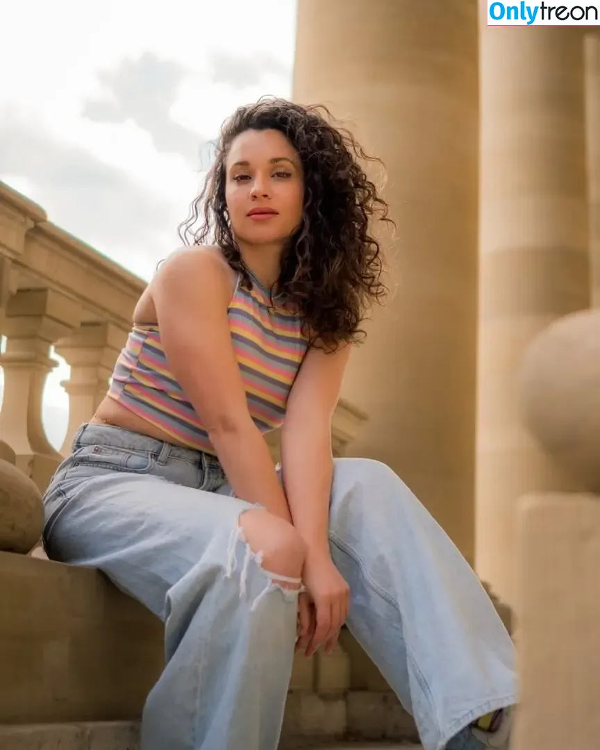 Smallcurlyfry nude photo #0225 (Lika / small_curlyfry)