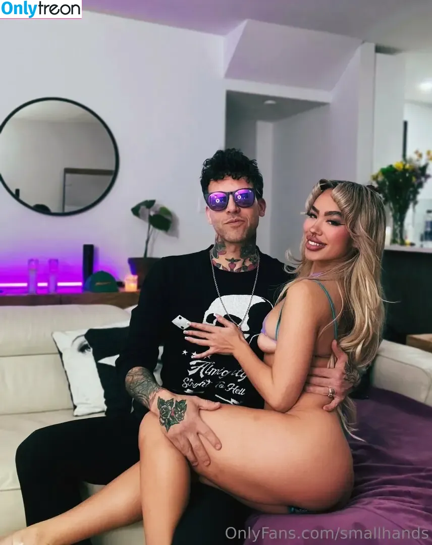 Smallhands nude photo #0032 (thesmallhands_)