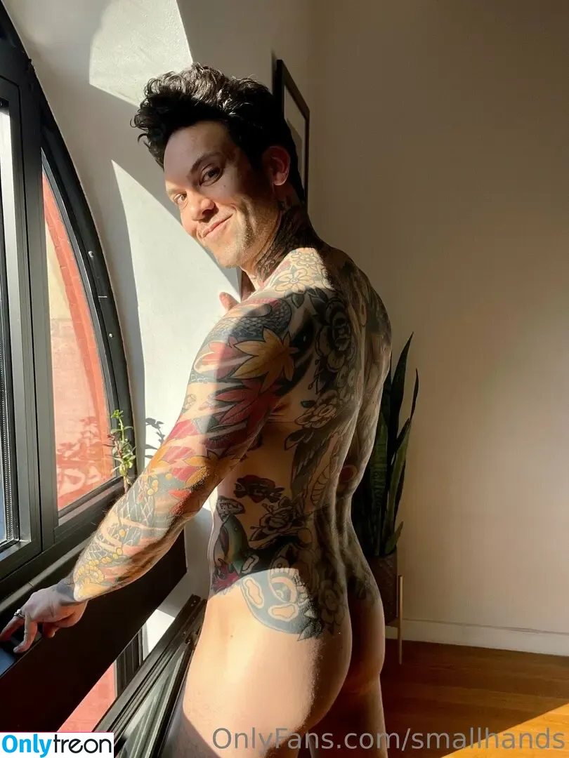 Smallhands nude photo #0060 (thesmallhands_)