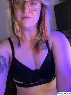 smasherlele / pansleylele nude photo #0053