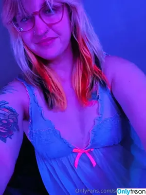 smasherlele / pansleylele nude photo #0059