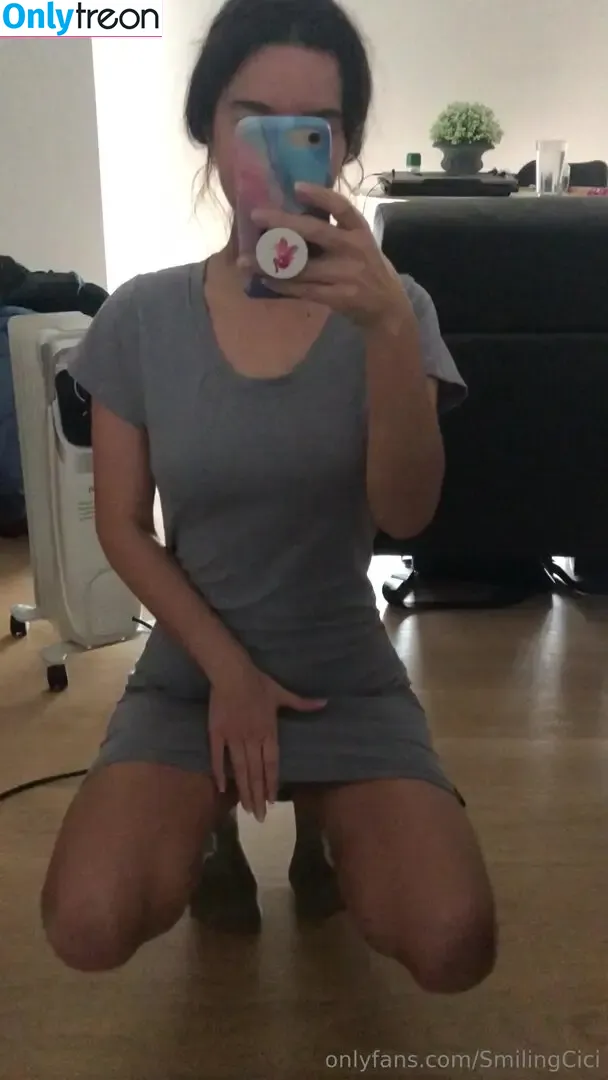 smilingcici nude photo #0321 (smilingdutchie1)