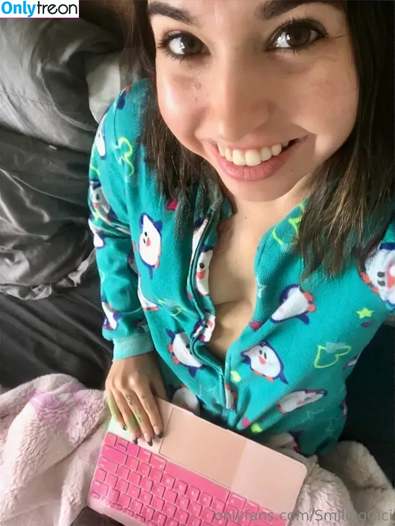 smilingcici голая photo #0441 (smilingdutchie1)