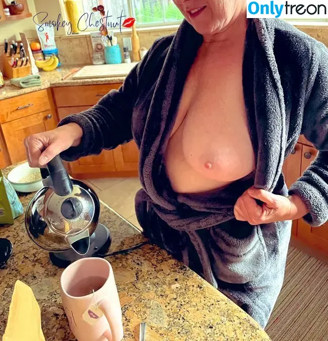 Smokeys VIP nude photo #0001 (smokeyvip)