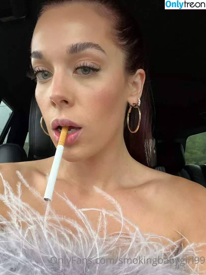 smokingbabygirl99 nude photo #0011 (girl___smoking)