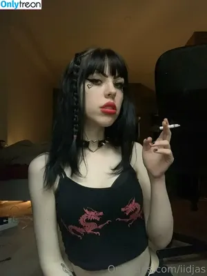 smokinggoddessjassy / jassytk nude photo #0008