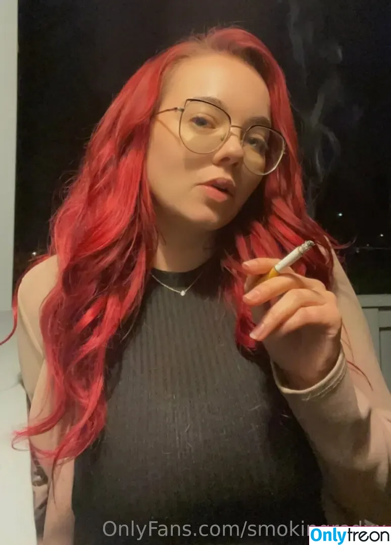 smokingredxx nude photo #0004 (smokingredxx)