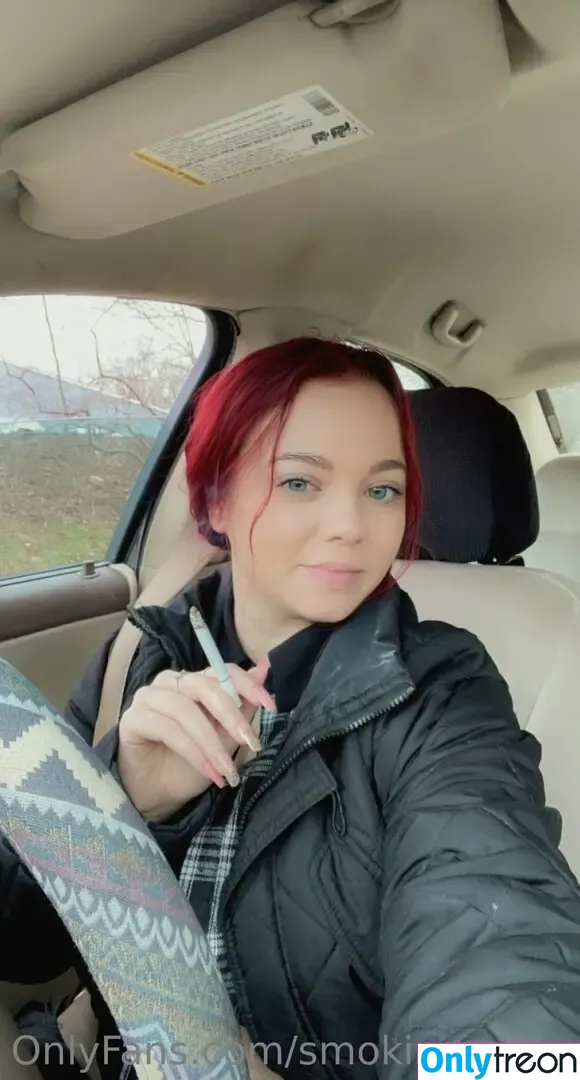 smokingredxx nude photo #0011 (smokingredxx)