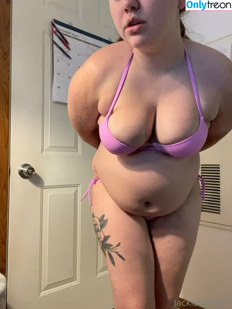 snackupjackie nude photo #0078 (l_the_feeder_2)