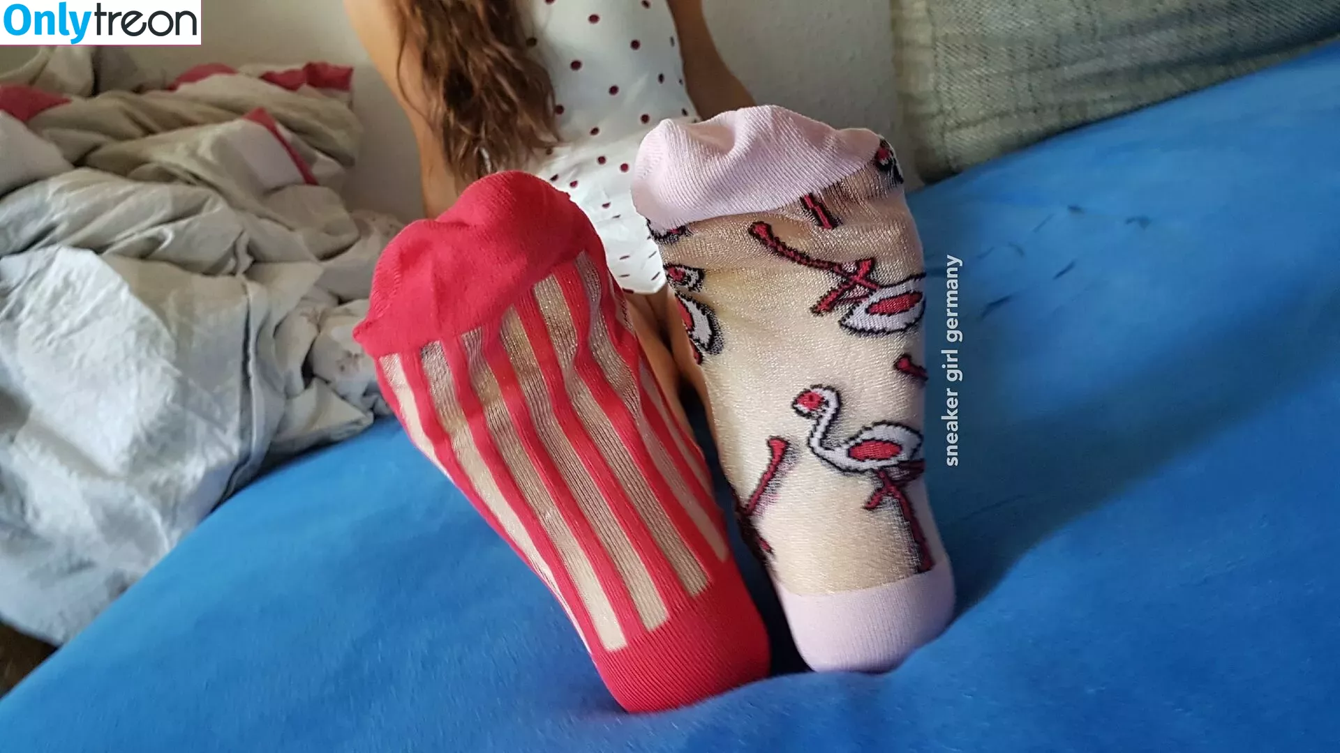 SneakerGirlGermany nude photo #0031 (Emma Elba / Emmascutefeet / Emmasfeetcosplay / Luna_Soles_Goddess / cutefeetprincess / sherlinanym / sneakergirl)