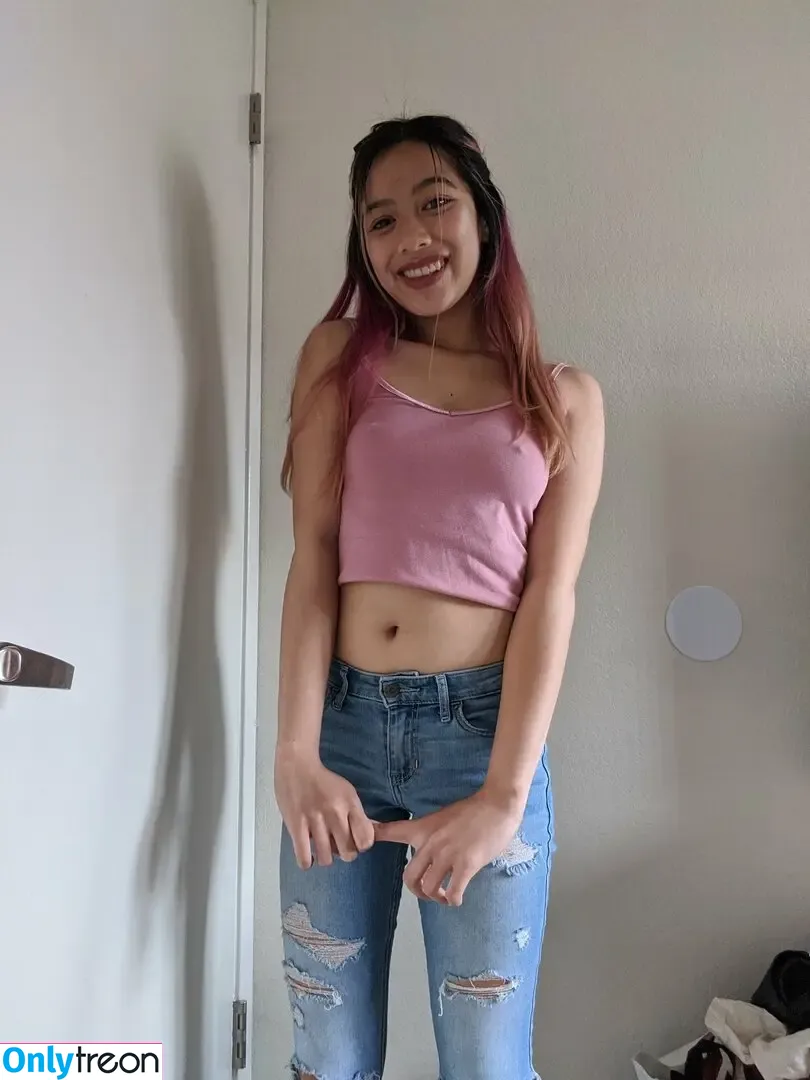 Snoejays nude photo #0006 (Cubsnoo / buni / goddessapri / julissanieves / kuromiwife)