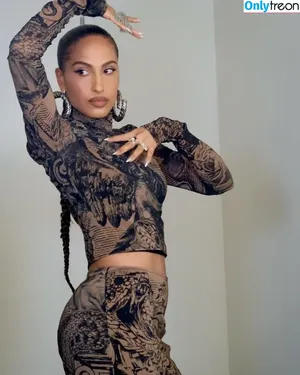 Snoh Aalegra / slaymate / snohaalegra nude photo #0023