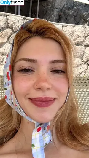 Snowmaiid / Kardelen Öztaş / Snowfuckerr nude photo #0131