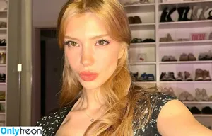 Snowmaiid / Kardelen Öztaş / Snowfuckerr nude photo #0140