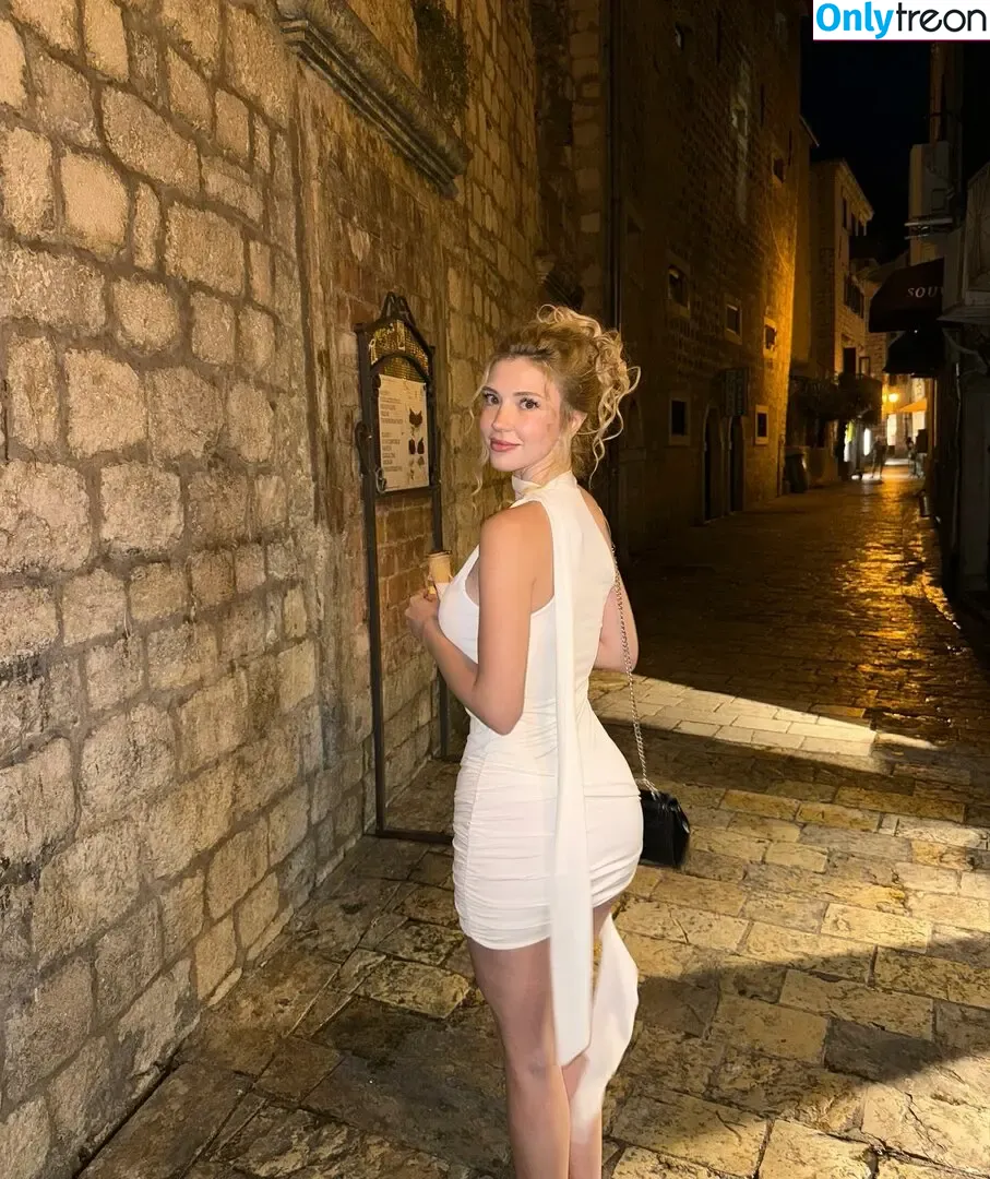Snowmaiid nude photo #0089 (Kardelen Öztaş / Snowfuckerr)