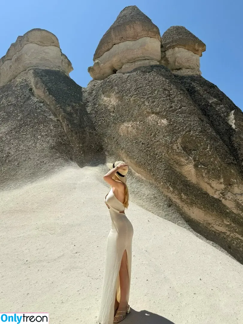Snowmaiid nude photo #0098 (Kardelen Öztaş / Snowfuckerr)