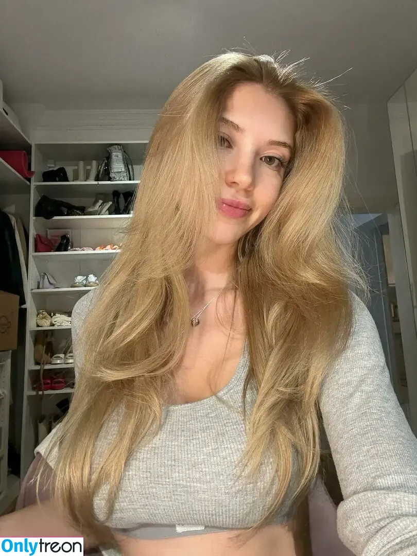 Snowmaiid nude photo #0105 (Kardelen Öztaş / Snowfuckerr)