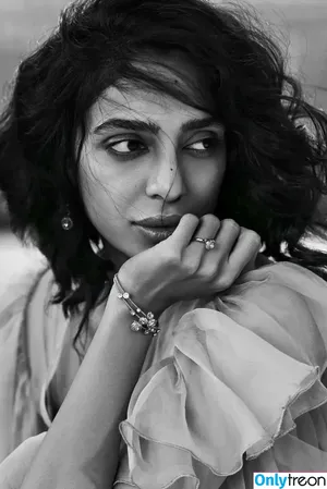 Sobhita Dhulipala / sobhitad nude photo #0011