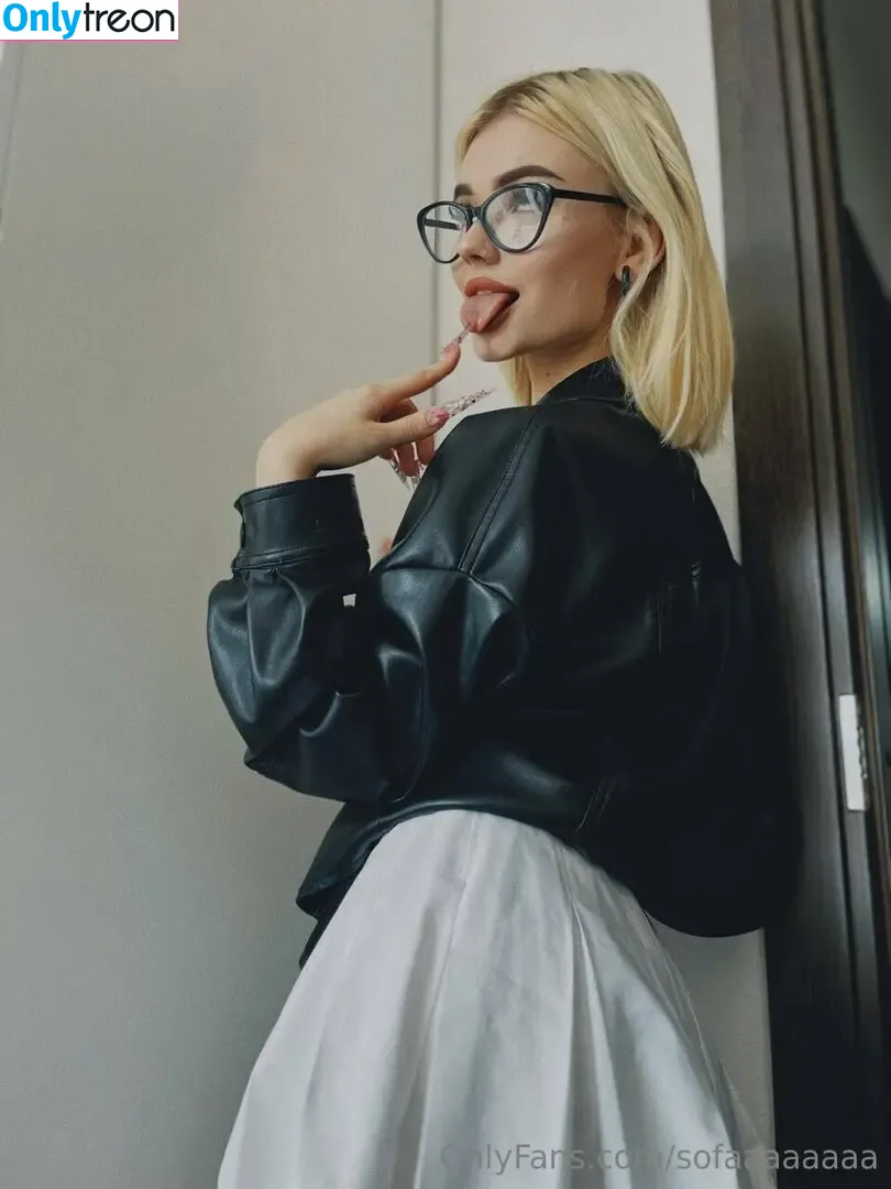 sofaaaaaaaaaa nude photo #0001 (sofaaaaaaaaa_)