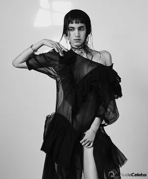 Sofia Boutella / sofisia7 фото голая #0027