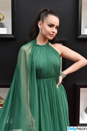 Sofia Carson / SofiaCarson фото голая #0109