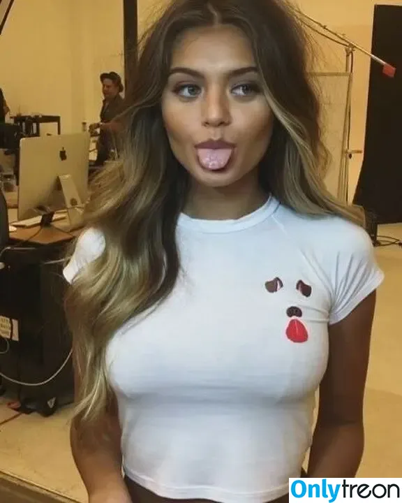 Sofia Jamora nude photo #0042 (sofiajamora)