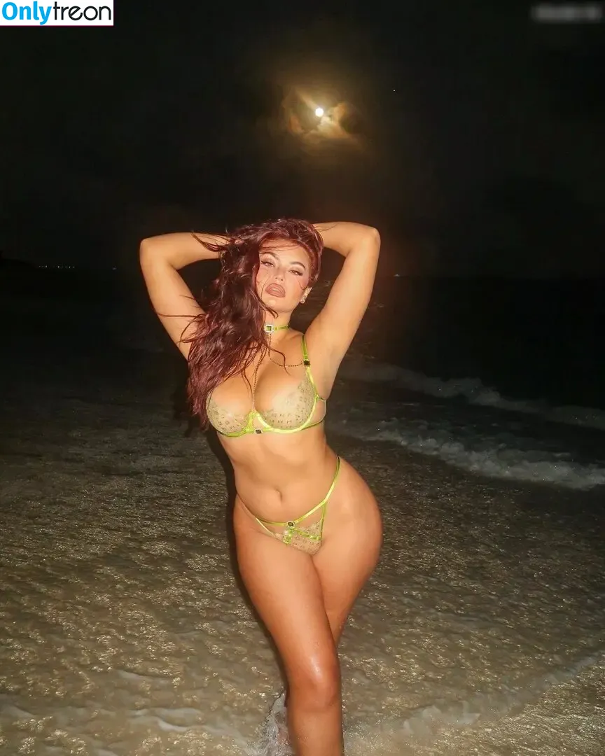 Sofia Jamora nude photo #0150 (sofiajamora)