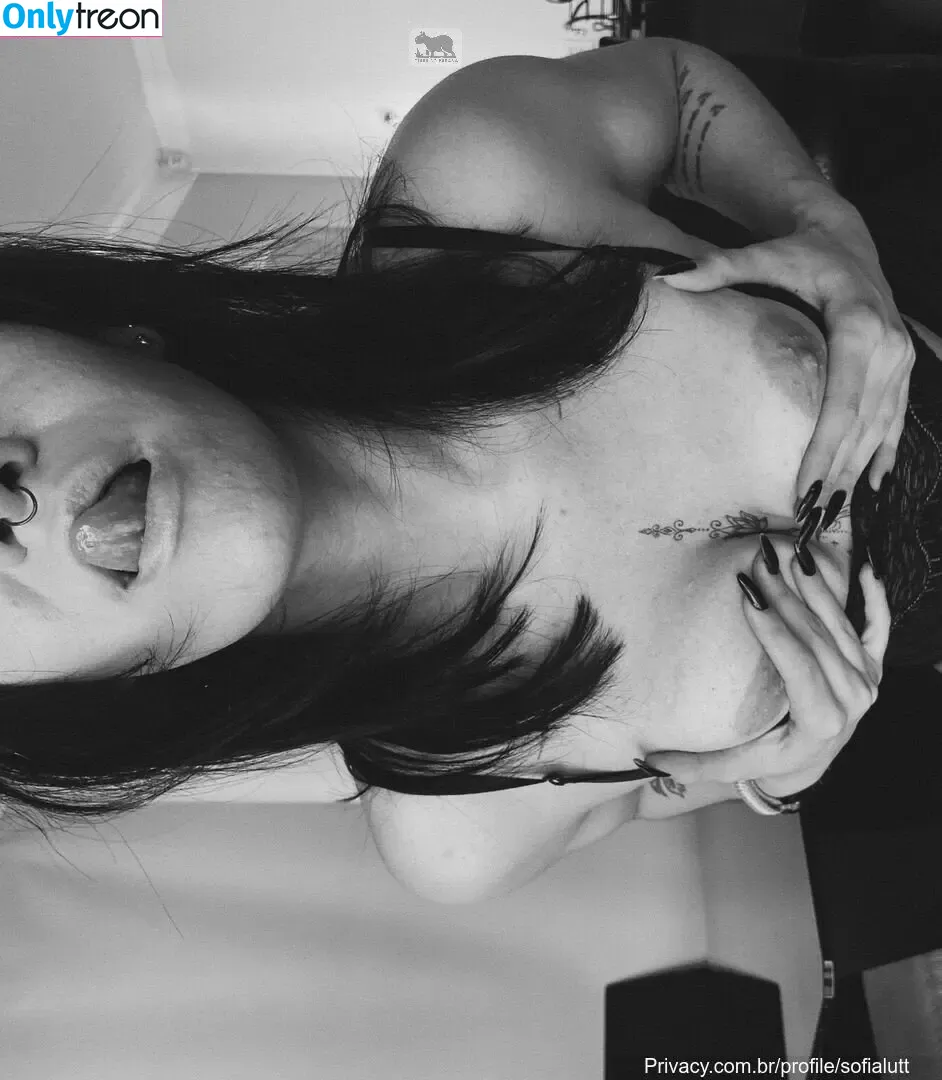 Sofia Lutt голая photo #0044 (arwenfeet / sofialuttvip)