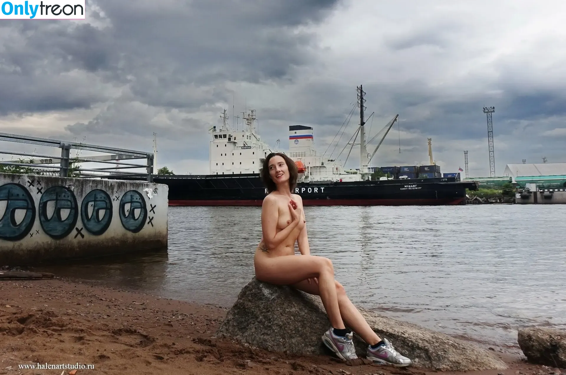 Sofia Morskaya голая photo #0022 (sofyamorskaya / soy_sofia)
