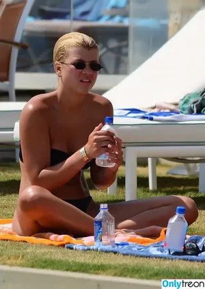 Sofia Richie / sofiarichie nude photo #0423