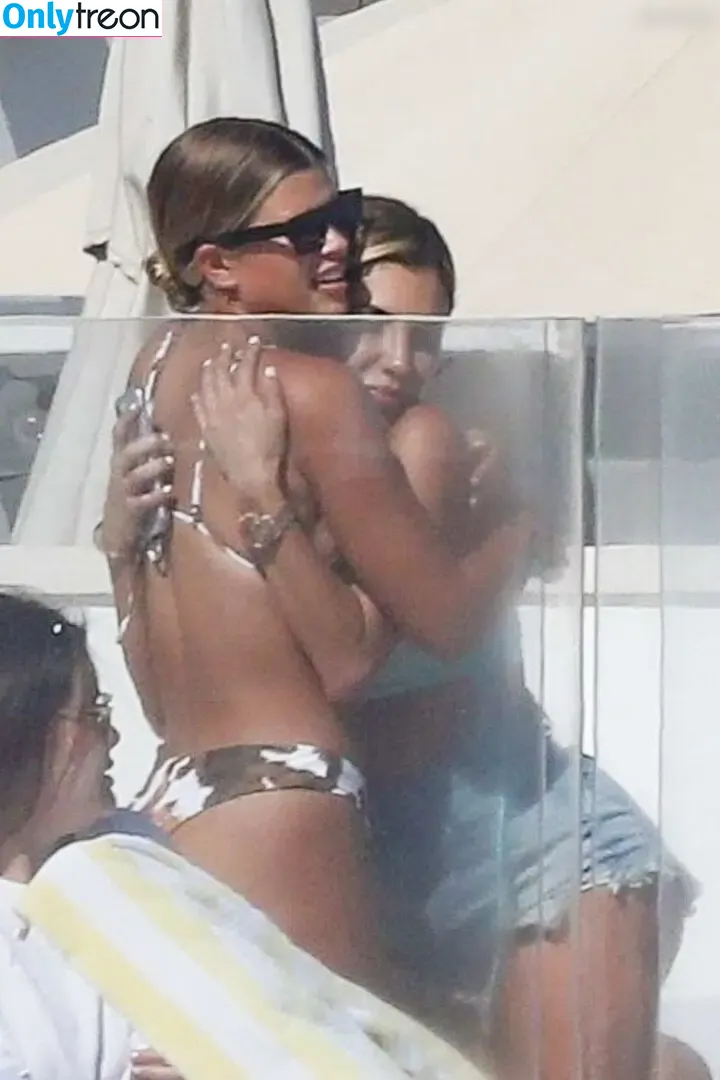Sofia Richie nude photo #0601 (sofiarichie)